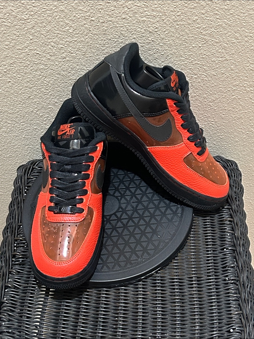 Size 7.5 Nike Air Force 1 Shibuya Halloween CT1251-006